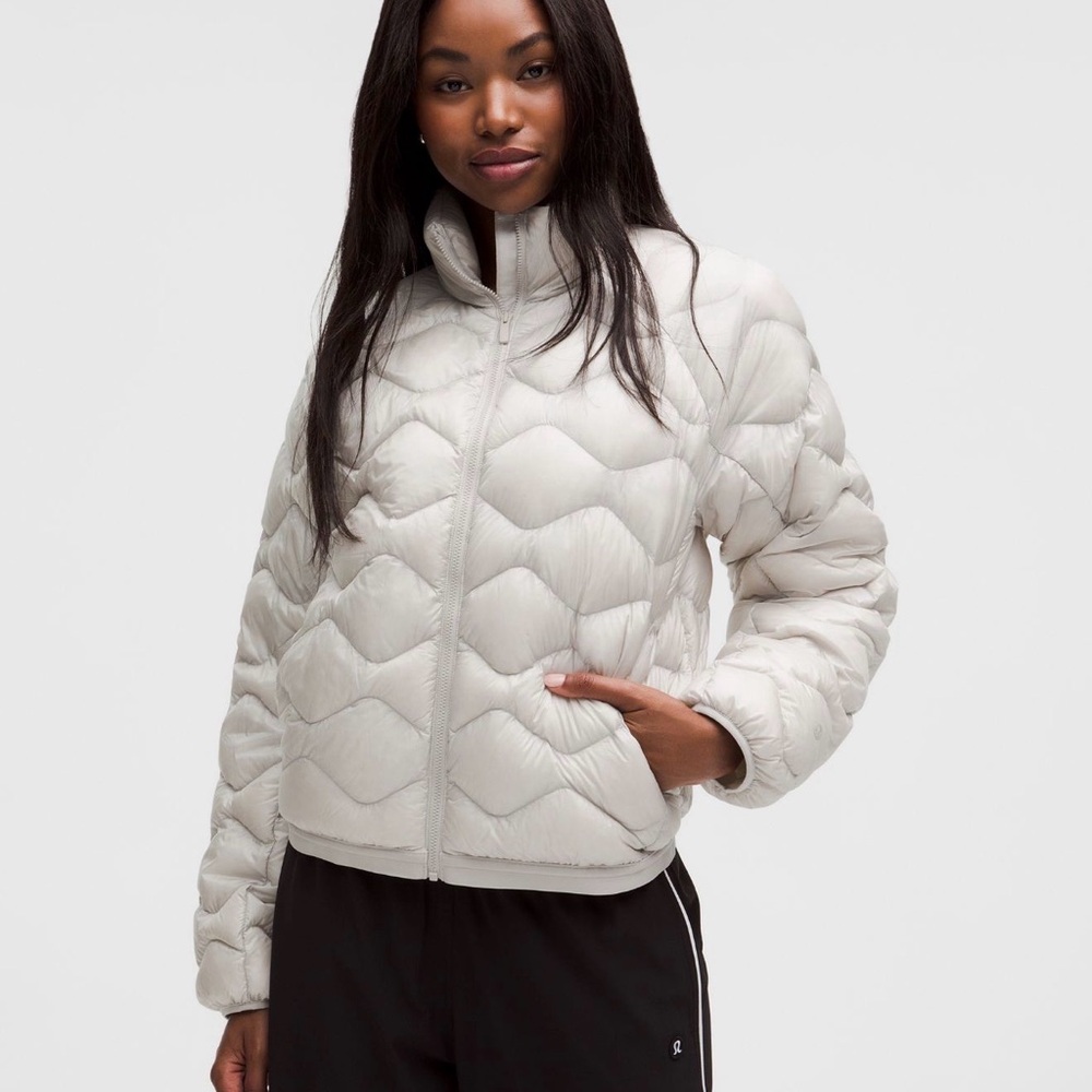 Lululemon Featherweight 900-Down-Fill Quilted Jacket - Size 4